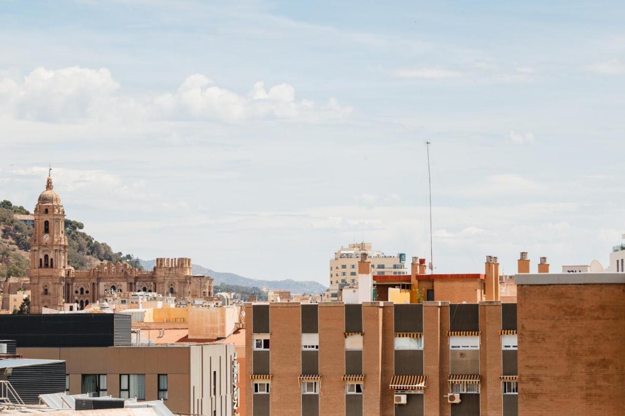In The Historic Center Of Malaga, Very Close To The Beach And The Ave Train Station, With Private Parking Ngoại thất bức ảnh