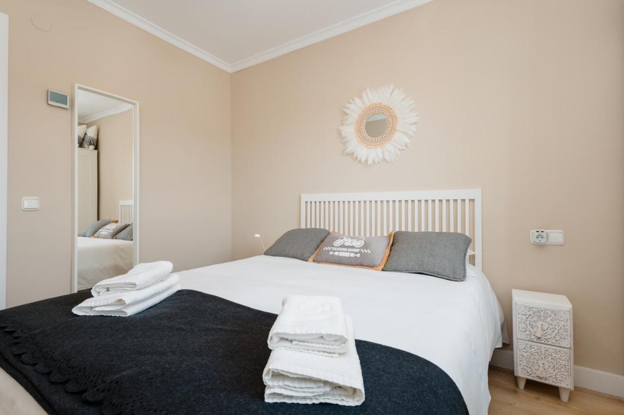 In The Historic Center Of Malaga, Very Close To The Beach And The Ave Train Station, With Private Parking Ngoại thất bức ảnh