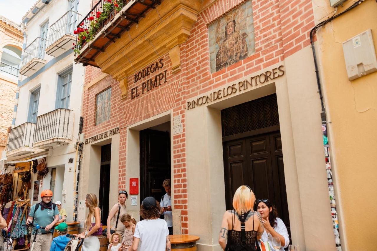 In The Historic Center Of Malaga, Very Close To The Beach And The Ave Train Station, With Private Parking Ngoại thất bức ảnh