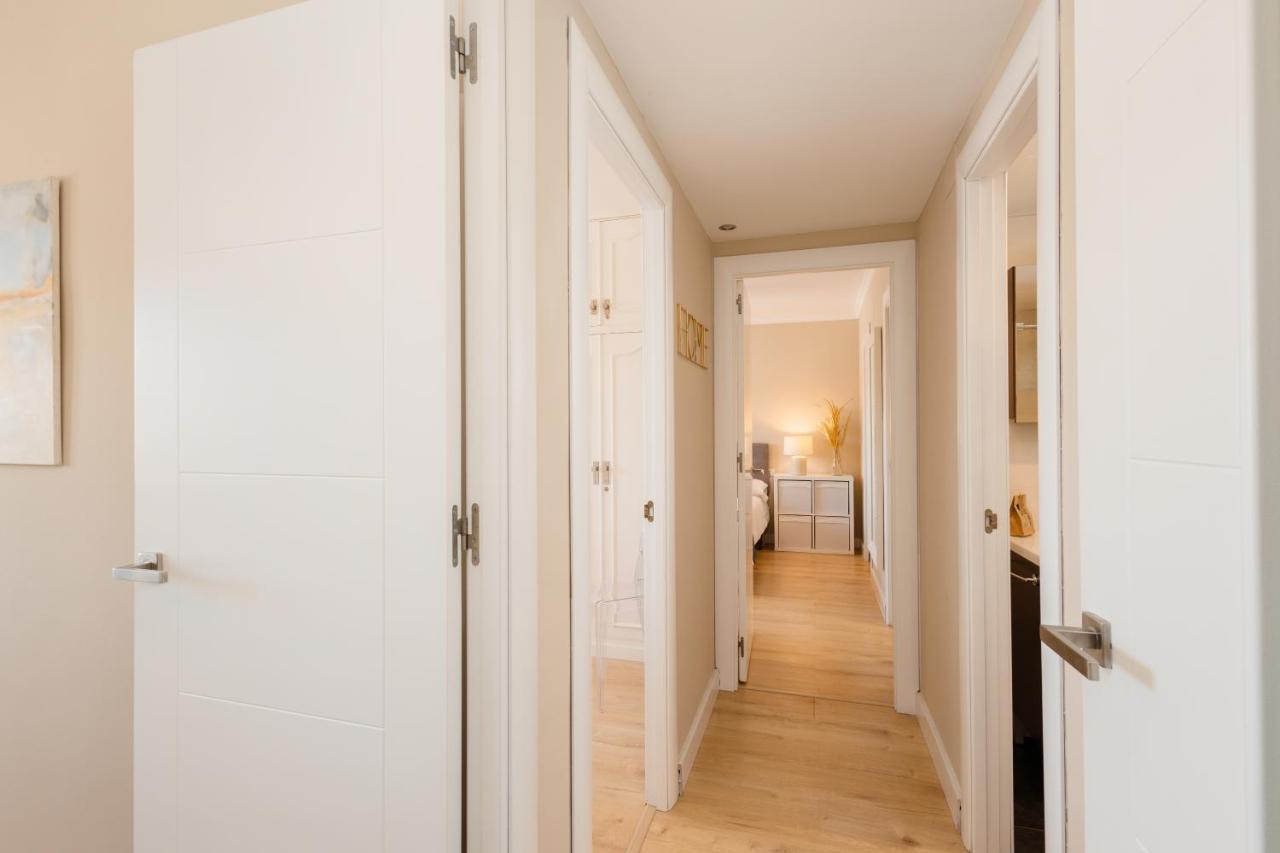 In The Historic Center Of Malaga, Very Close To The Beach And The Ave Train Station, With Private Parking Ngoại thất bức ảnh