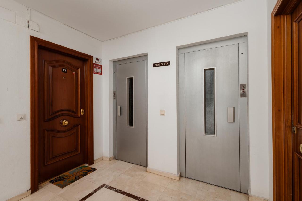 In The Historic Center Of Malaga, Very Close To The Beach And The Ave Train Station, With Private Parking Ngoại thất bức ảnh