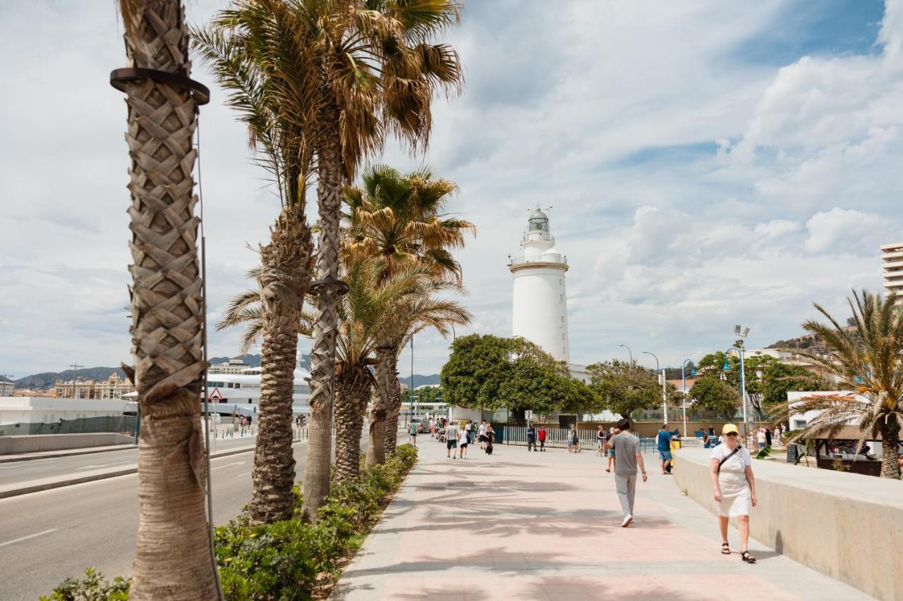 In The Historic Center Of Malaga, Very Close To The Beach And The Ave Train Station, With Private Parking Ngoại thất bức ảnh