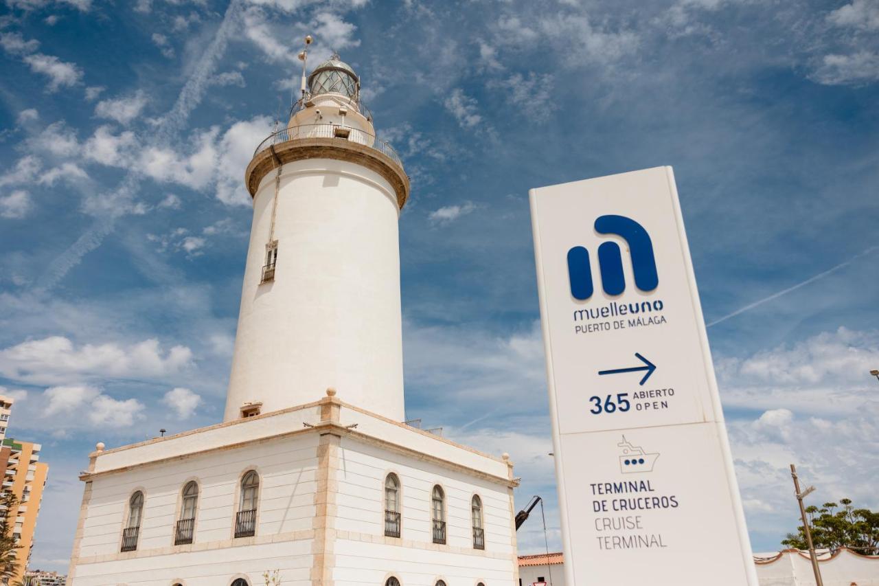 In The Historic Center Of Malaga, Very Close To The Beach And The Ave Train Station, With Private Parking Ngoại thất bức ảnh