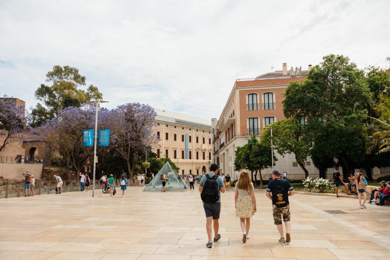 In The Historic Center Of Malaga, Very Close To The Beach And The Ave Train Station, With Private Parking Ngoại thất bức ảnh